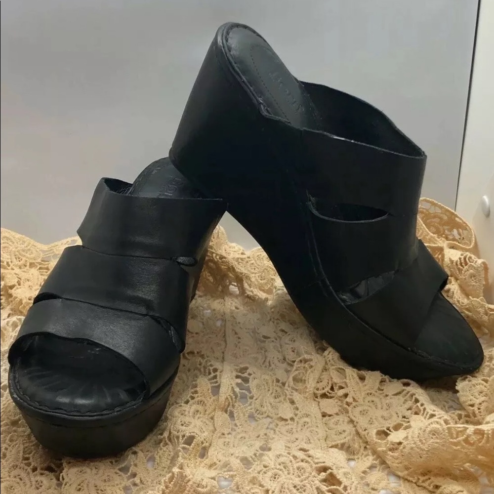 BØRN Black Open Toe, Platform Wedge Strap Sandal